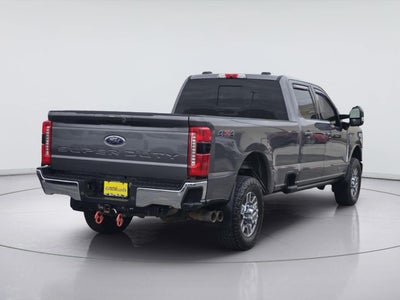 2023 Ford Super Duty F-350 Lariat