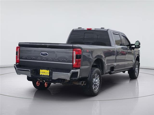 2023 Ford Super Duty F-350 Lariat