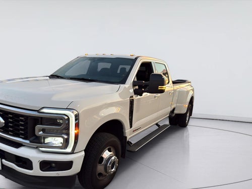 2025 Ford Super Duty F-350 Drw Platinum