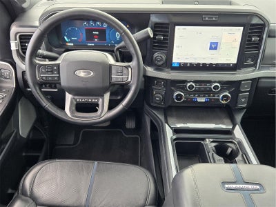 2025 Ford Super Duty F-350 DRW Platinum