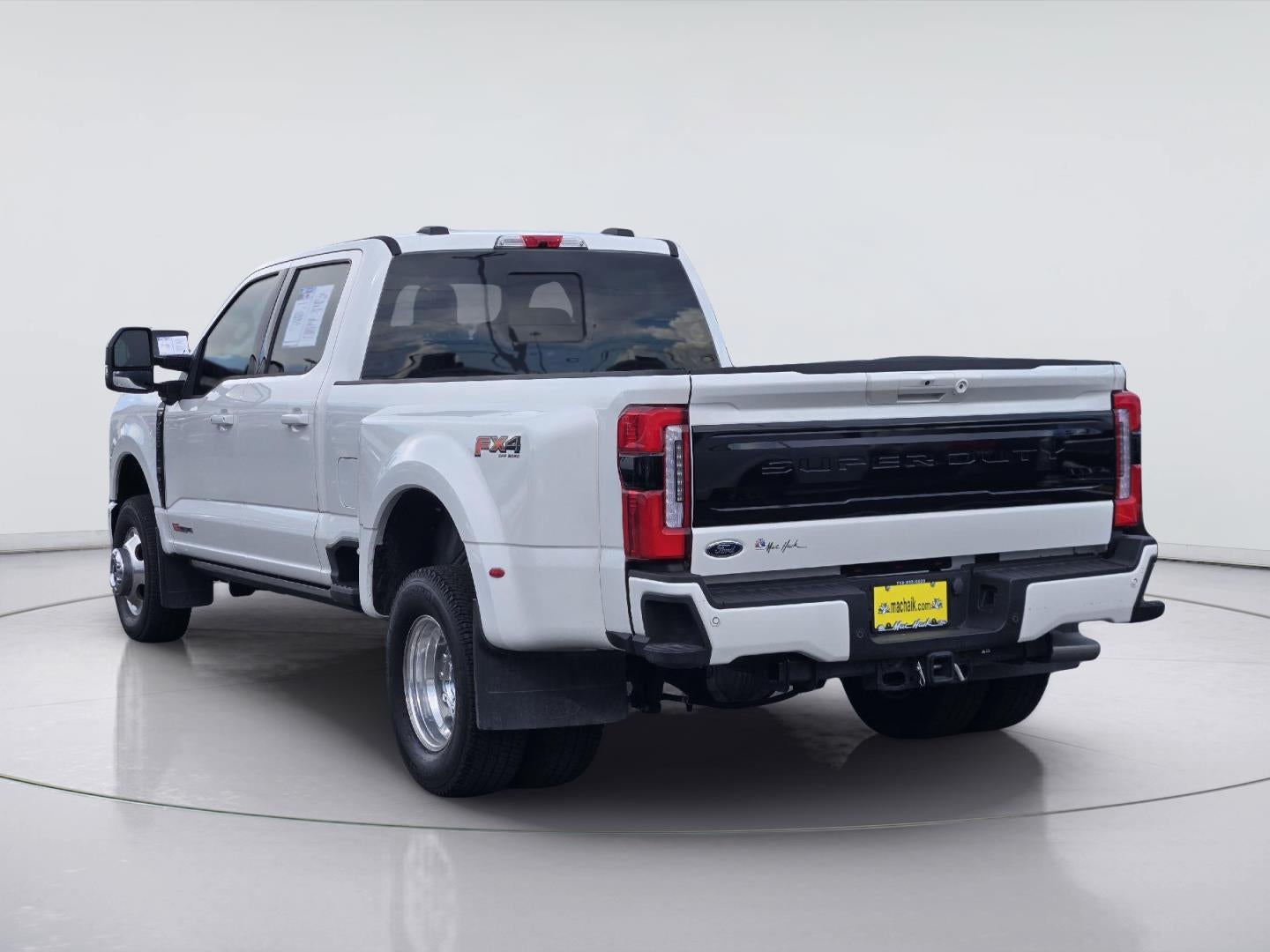 2025 Ford Super Duty F-350 Drw Platinum
