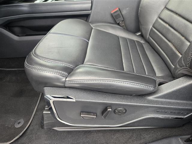 2025 Ford Super Duty F-350 DRW Platinum