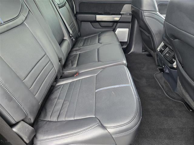 2025 Ford Super Duty F-350 DRW Platinum