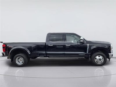 2024 Ford Super Duty F-350 DRW King Ranch