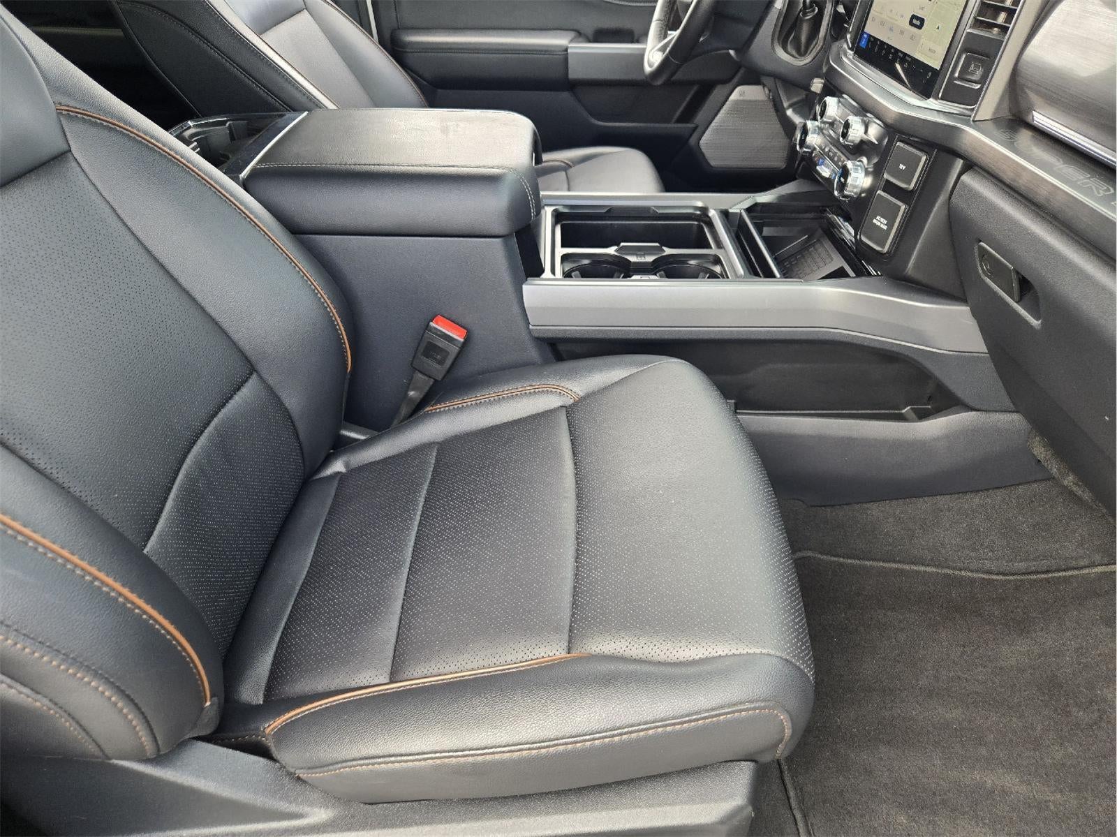 2026 Ford Super Duty F-450 DRW Lariat