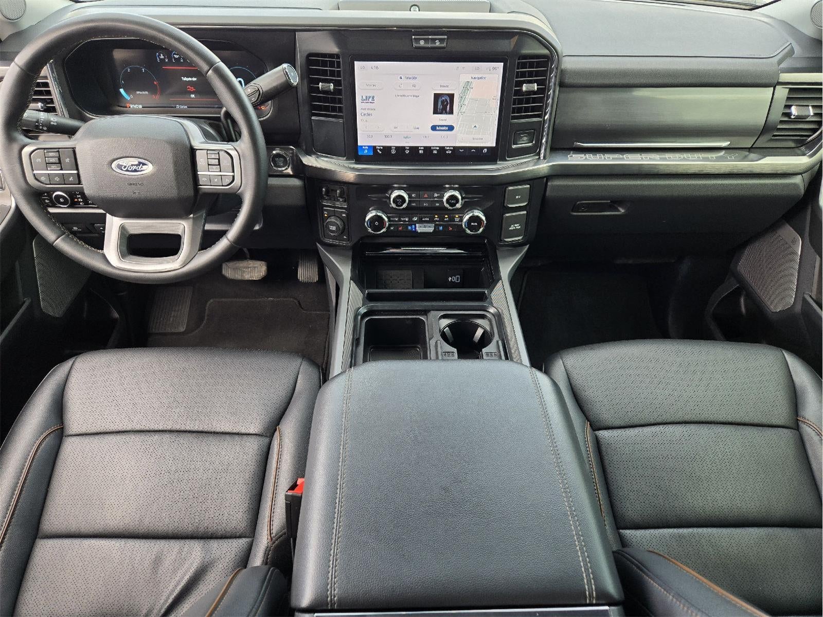 2026 Ford Super Duty F-450 DRW Lariat