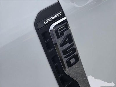 2026 Ford Super Duty F-450 DRW Lariat