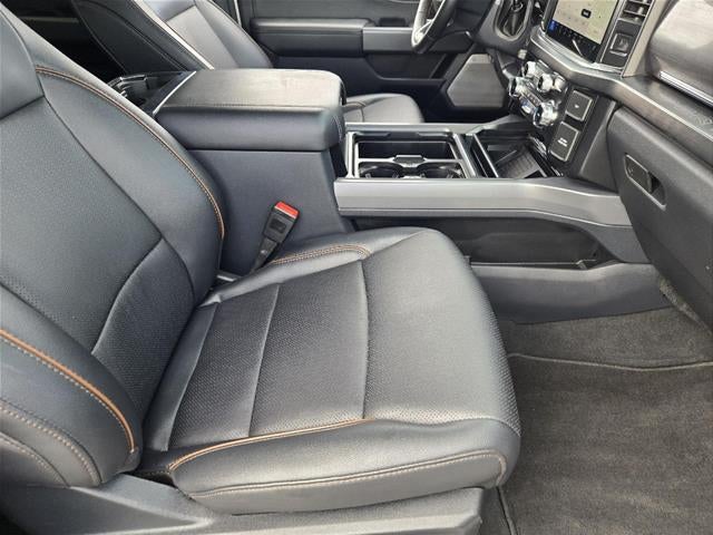 2026 Ford Super Duty F-450 DRW Lariat