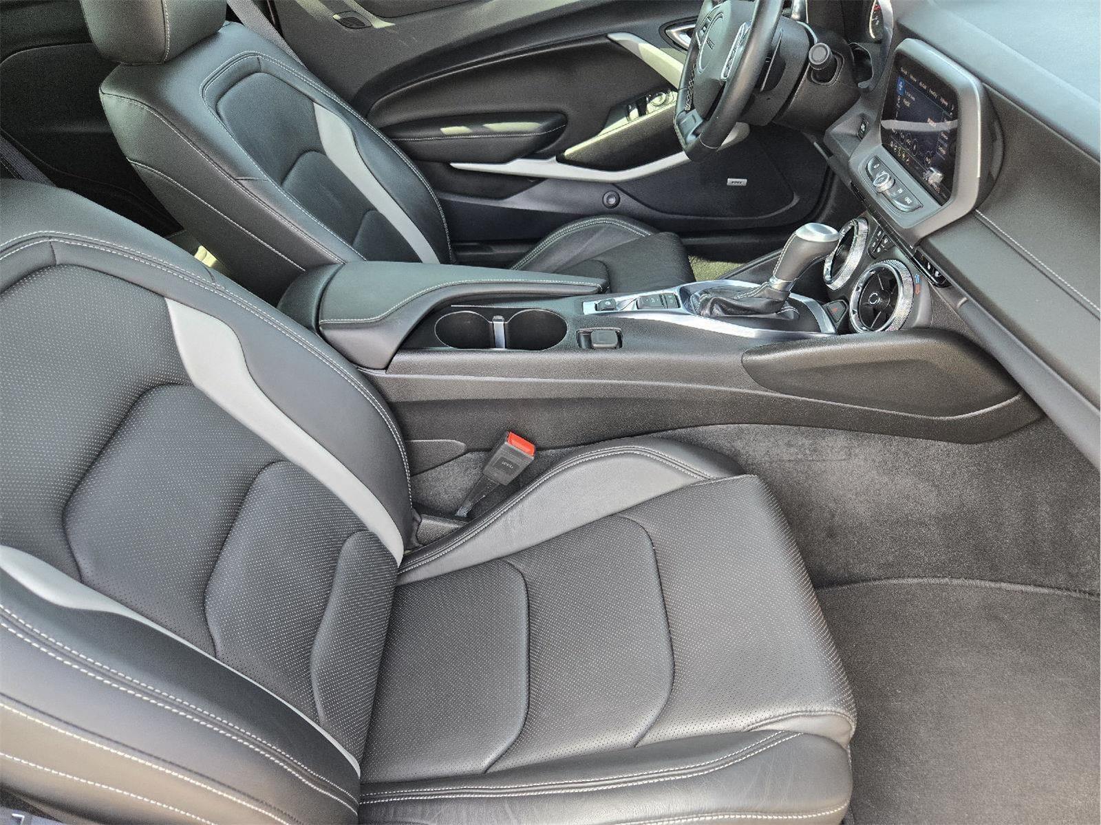 2024 Chevrolet Camaro 2LT