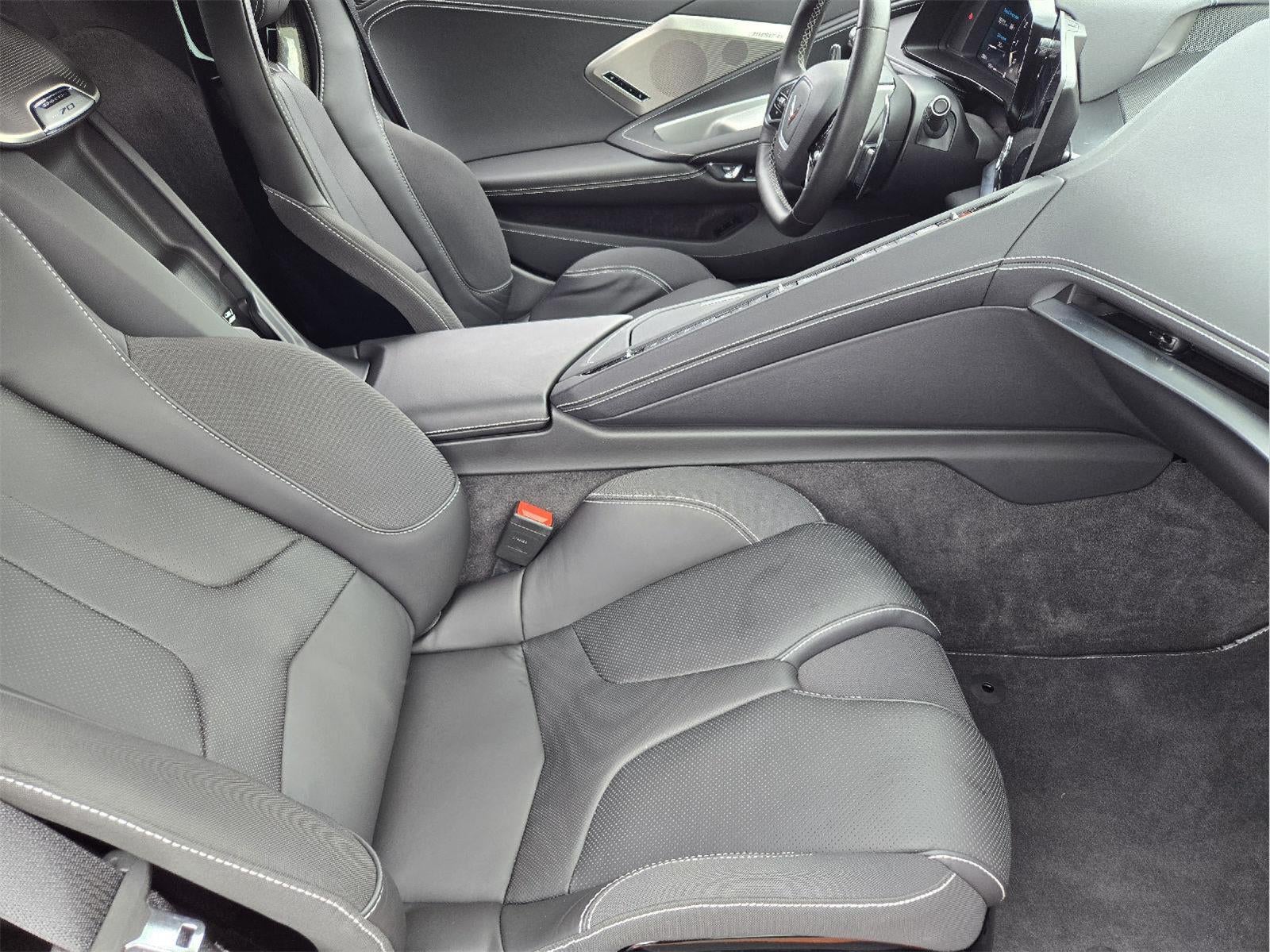 2023 Chevrolet Corvette 2LT