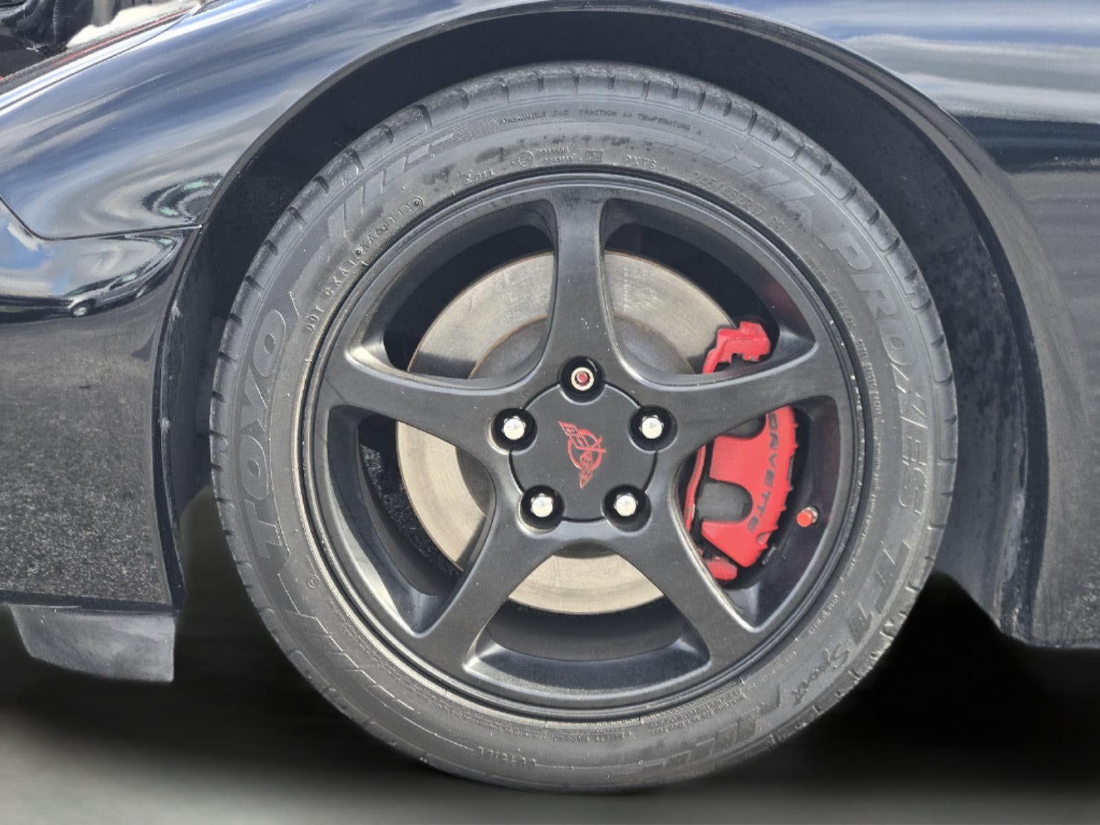 2004 Chevrolet Corvette Base