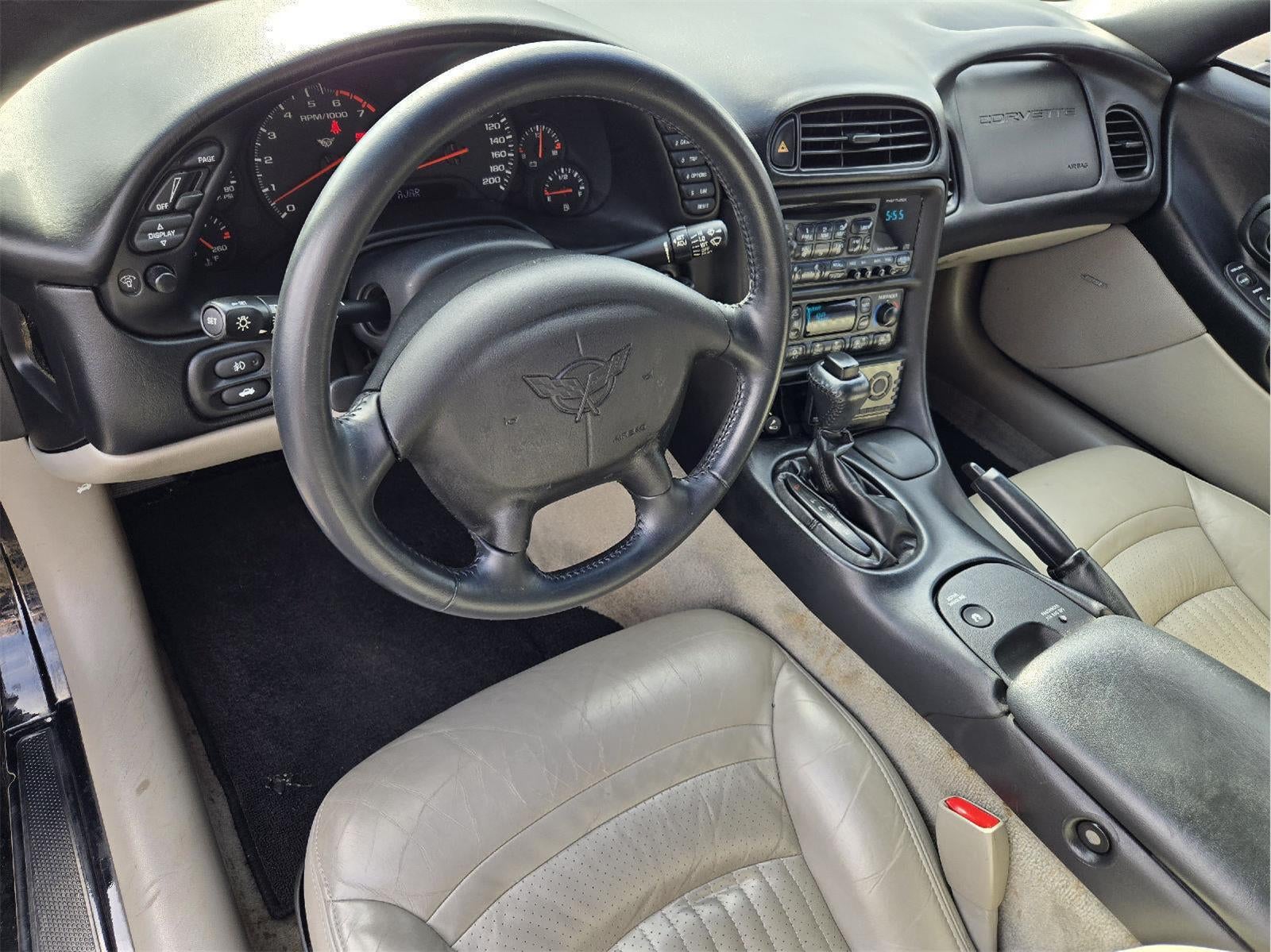 2004 Chevrolet Corvette Base