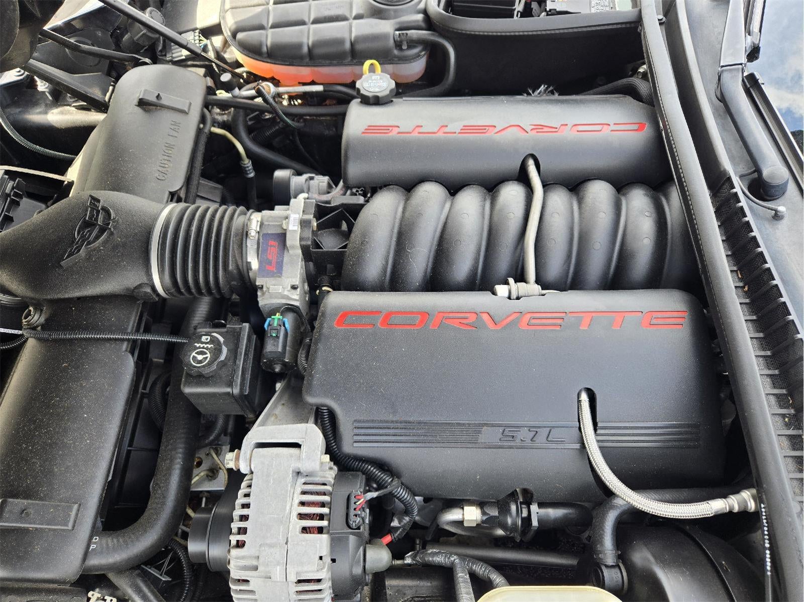 2004 Chevrolet Corvette Base