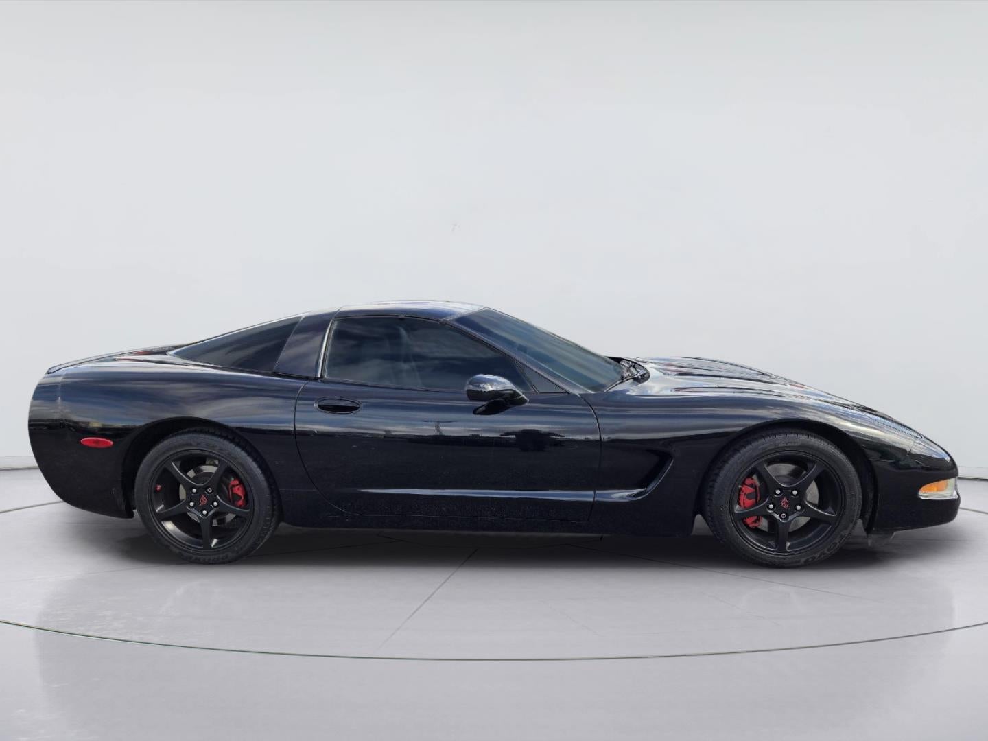 2004 Chevrolet Corvette Base