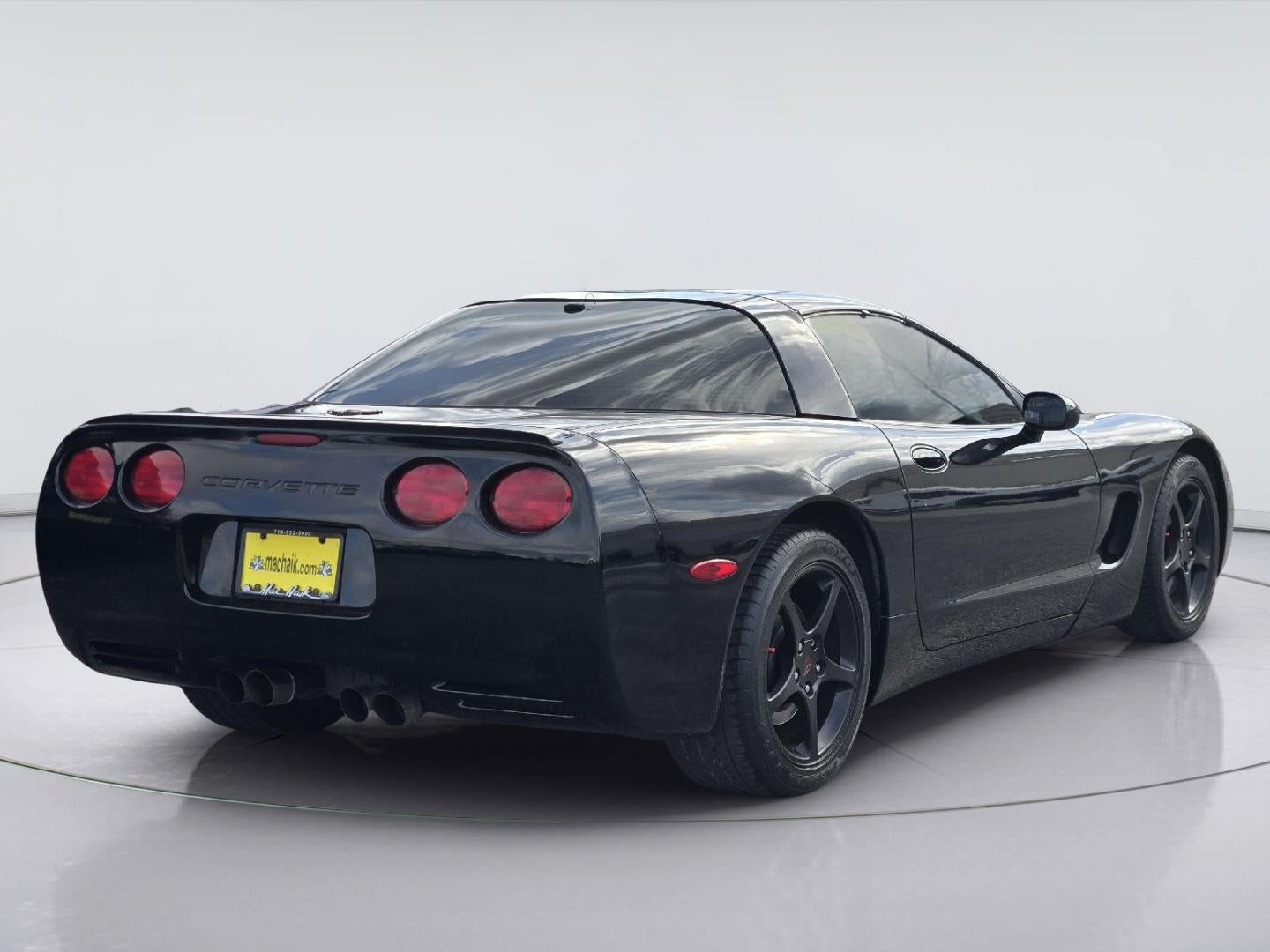 2004 Chevrolet Corvette Base