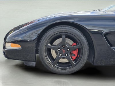 2004 Chevrolet Corvette Base