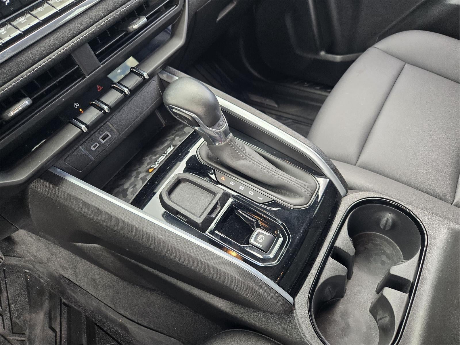 2024 Chevrolet Colorado 2WD LT