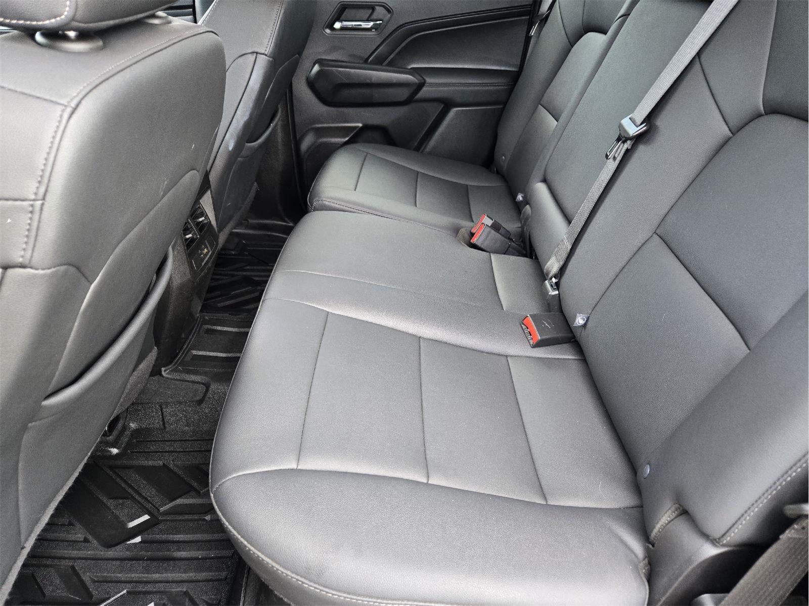 2024 Chevrolet Colorado 2WD LT