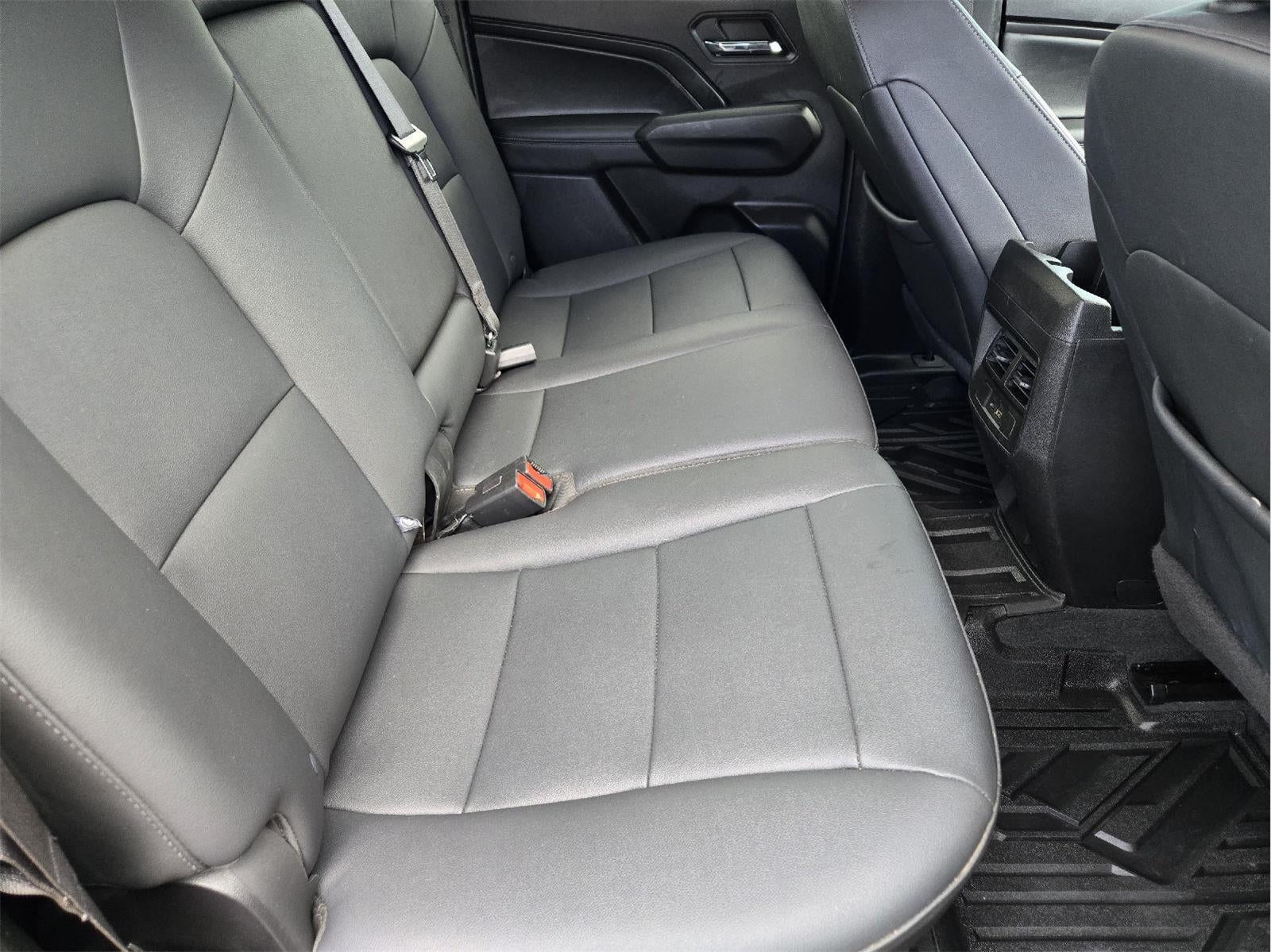 2024 Chevrolet Colorado 2WD LT