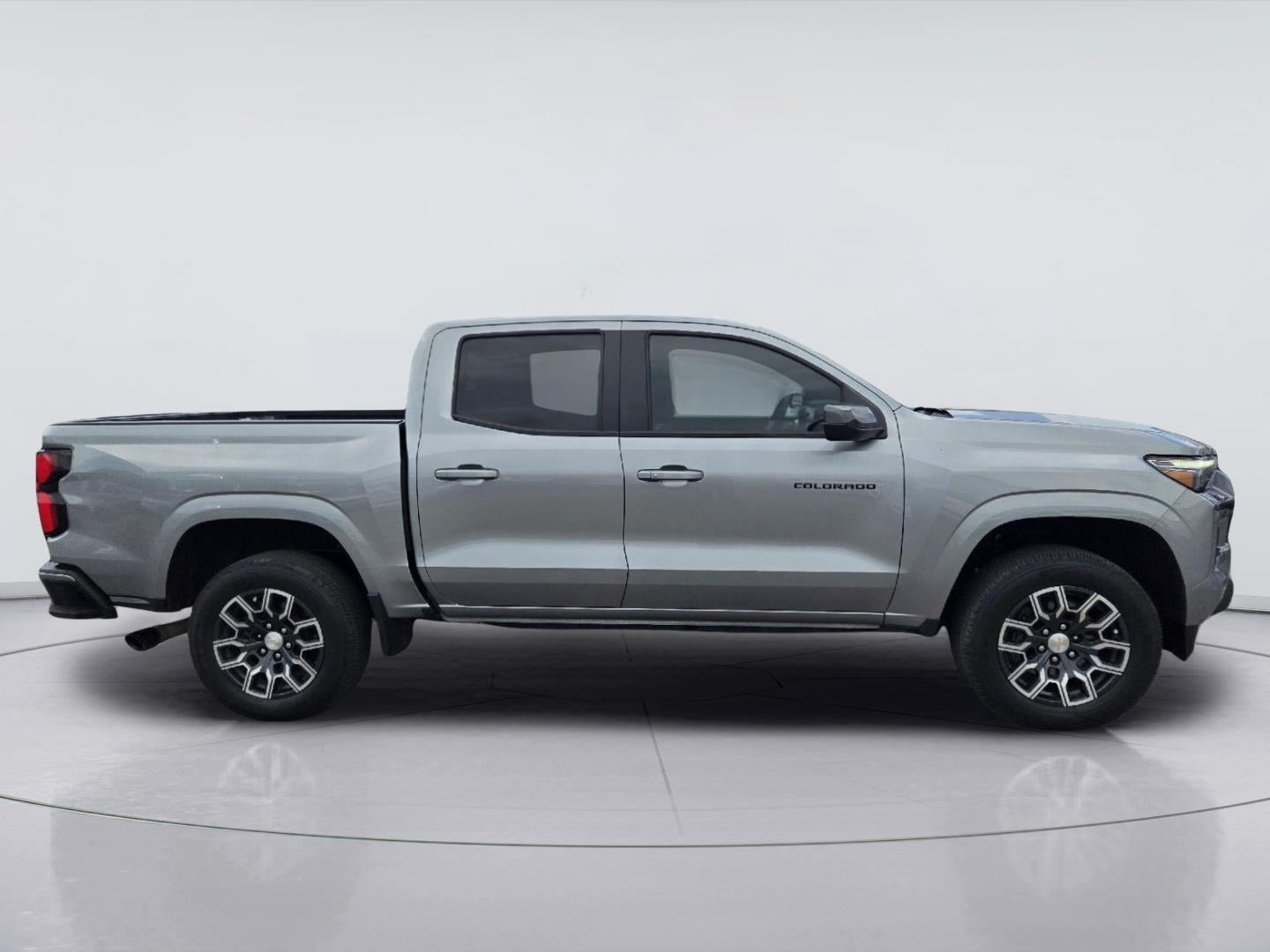 2024 Chevrolet Colorado 2WD LT