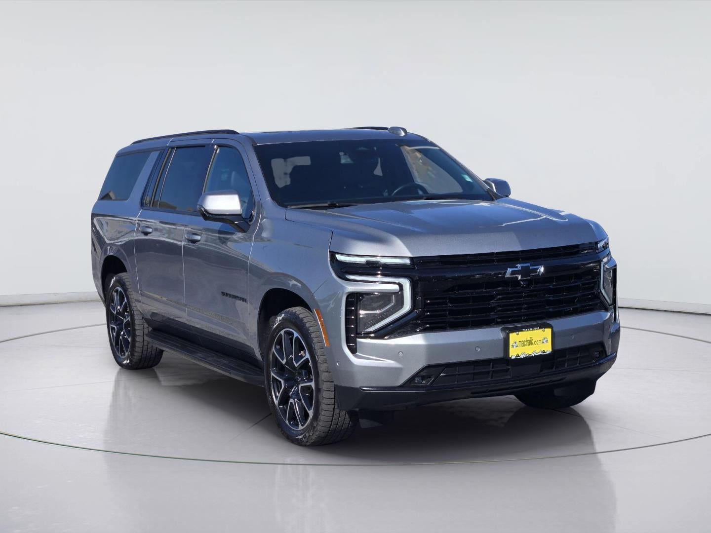 2025 Chevrolet Suburban RST