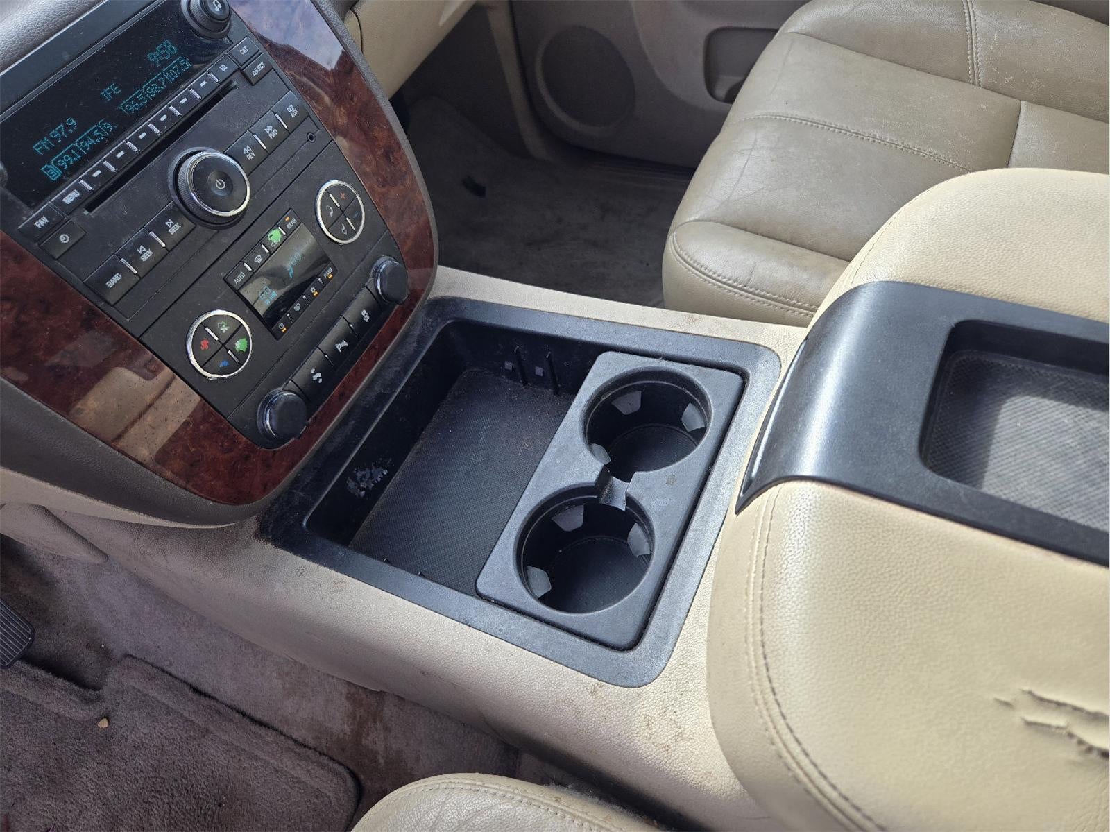 2013 Chevrolet Suburban LT