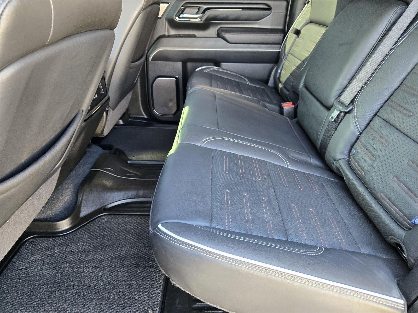 2025 GMC Sierra 2500HD AT4X