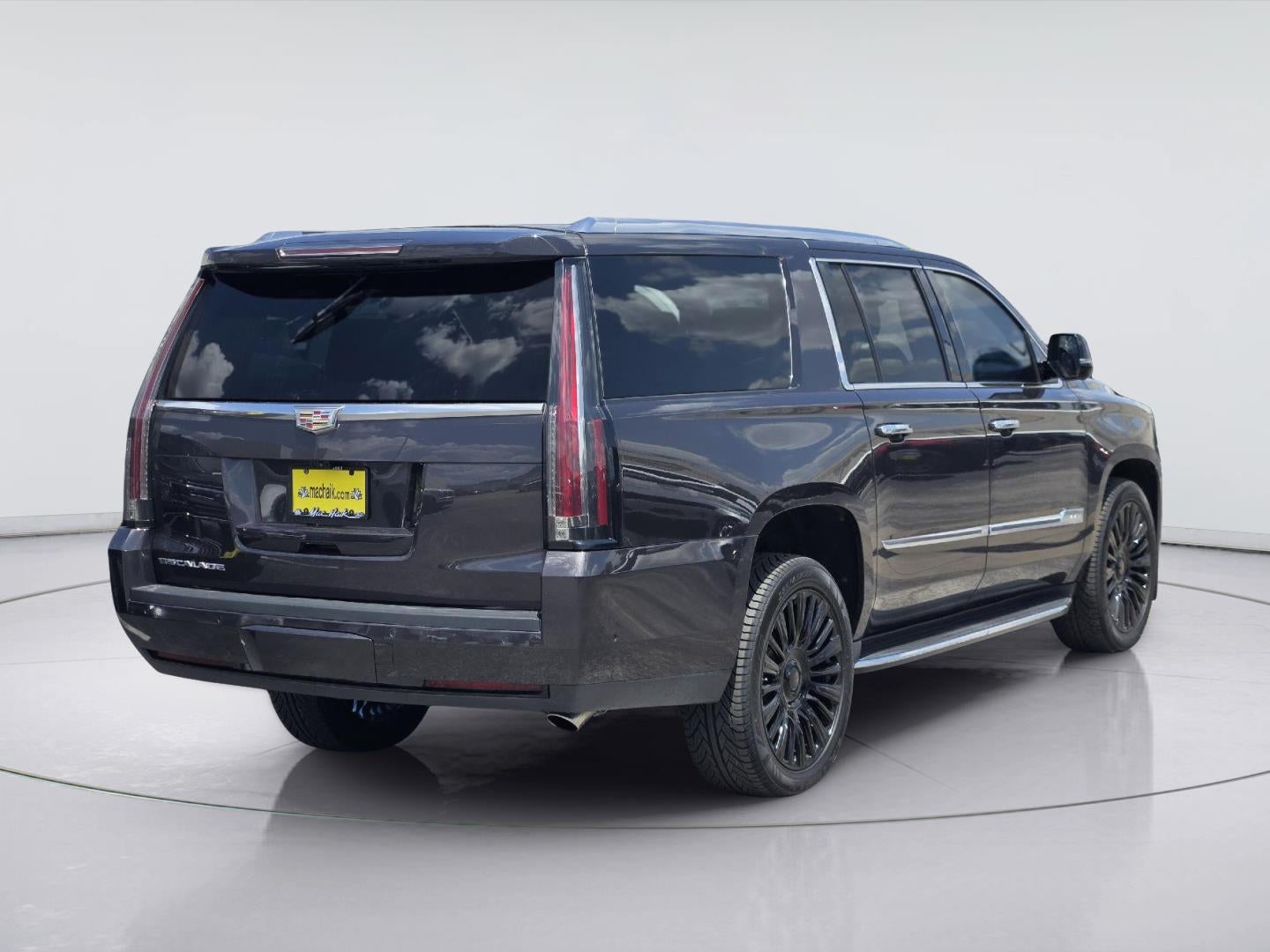 2018 Cadillac Escalade Esv Luxury