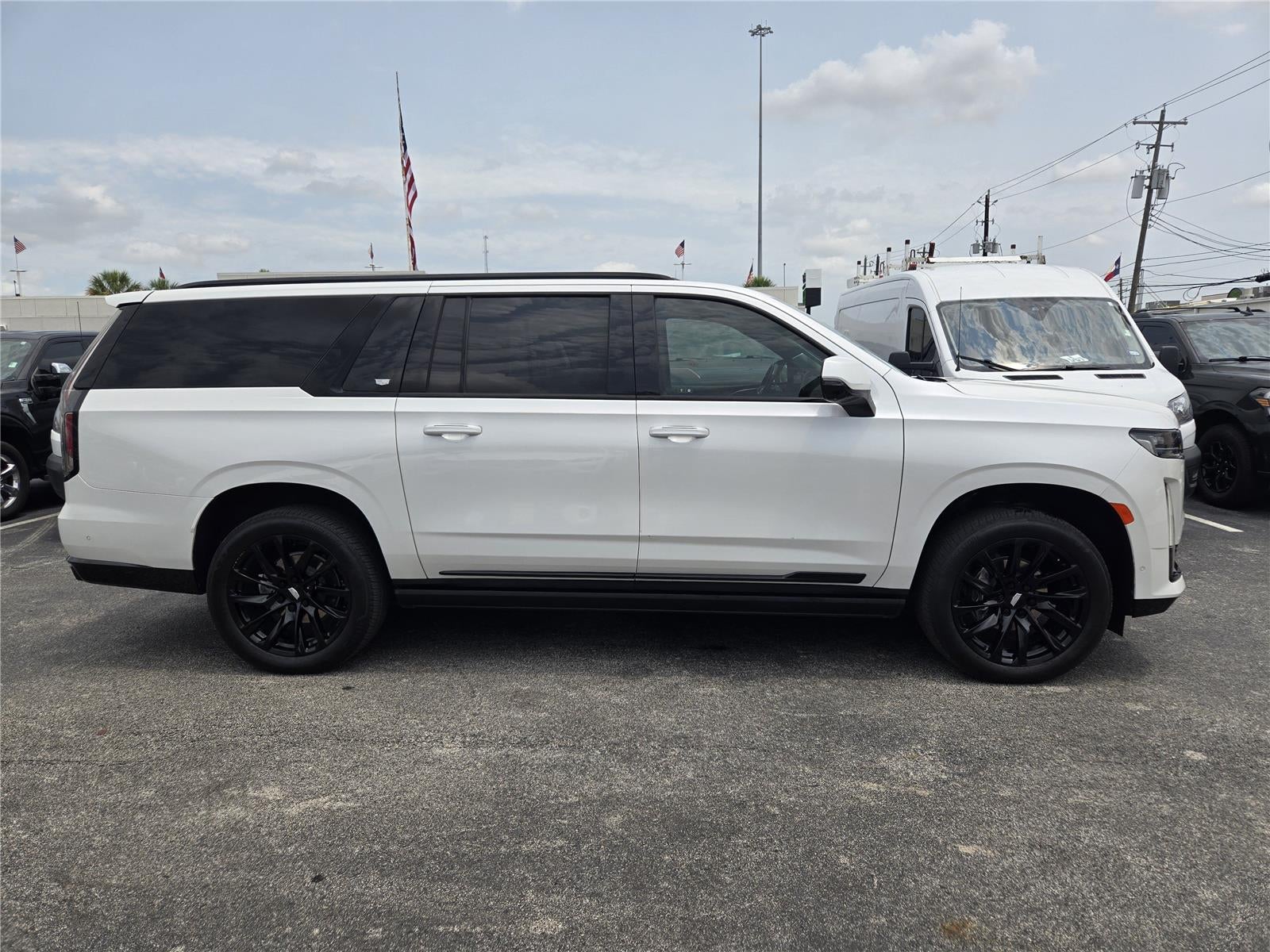 2023 Cadillac Escalade ESV 4WD Sport