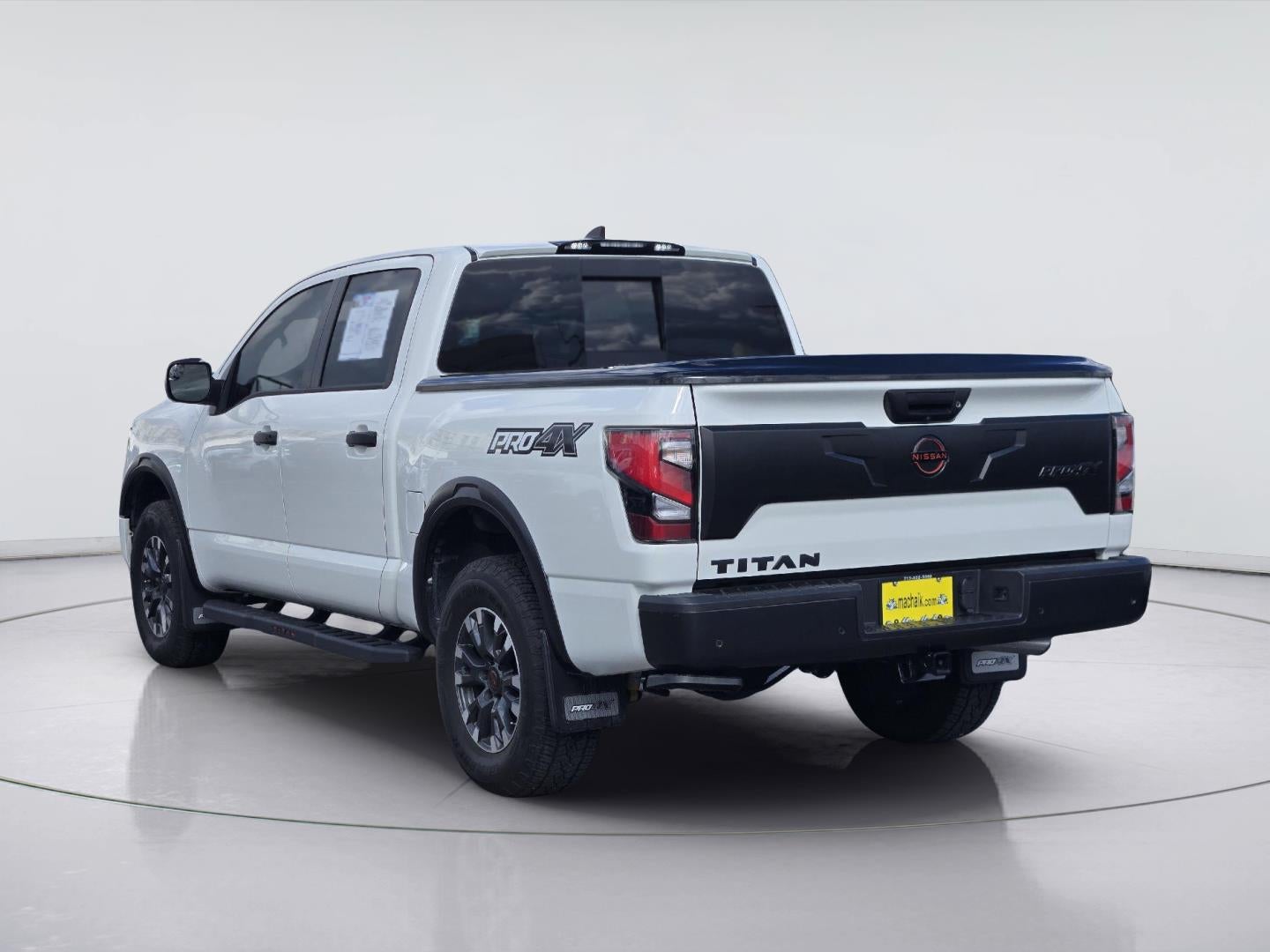 2024 Nissan Titan PRO-4X