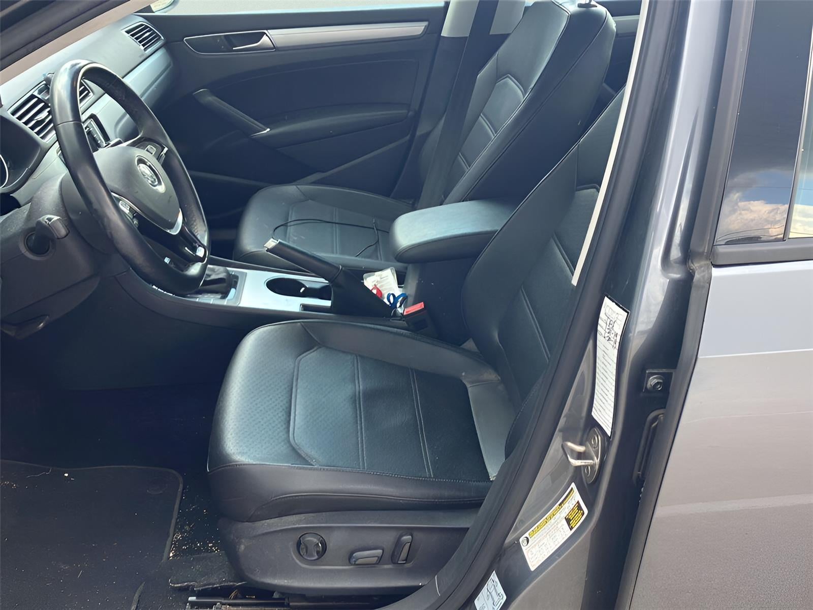 2019 Volkswagen Passat 2.0T Wolfsburg Edition