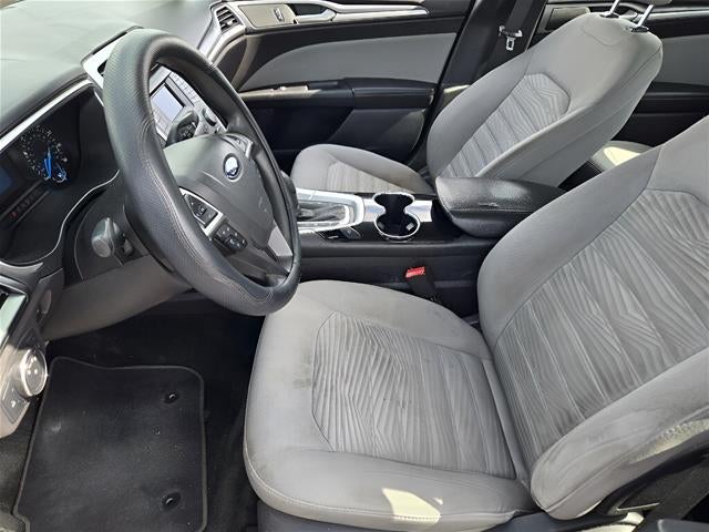 2016 Ford Fusion S