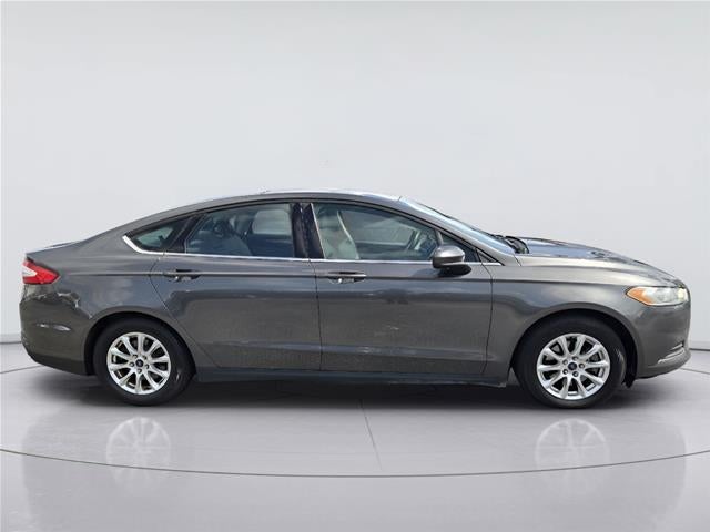2016 Ford Fusion S