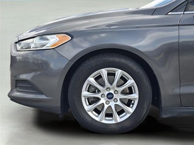 2016 Ford Fusion S