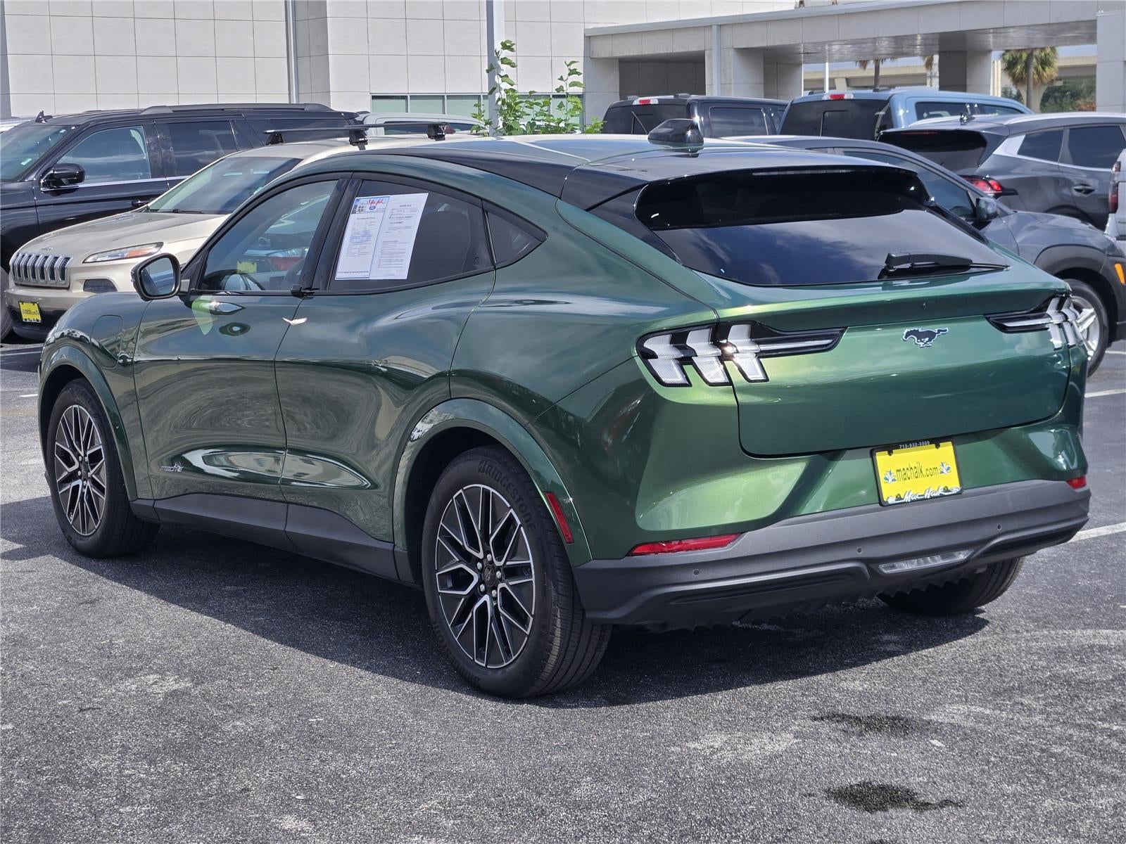 2025 Ford MUSTANG MACH-E PREMIUM
