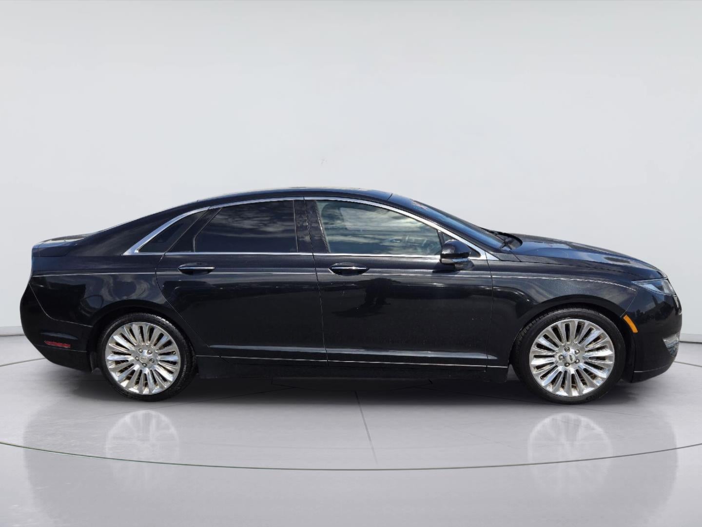2014 Lincoln MKZ Base