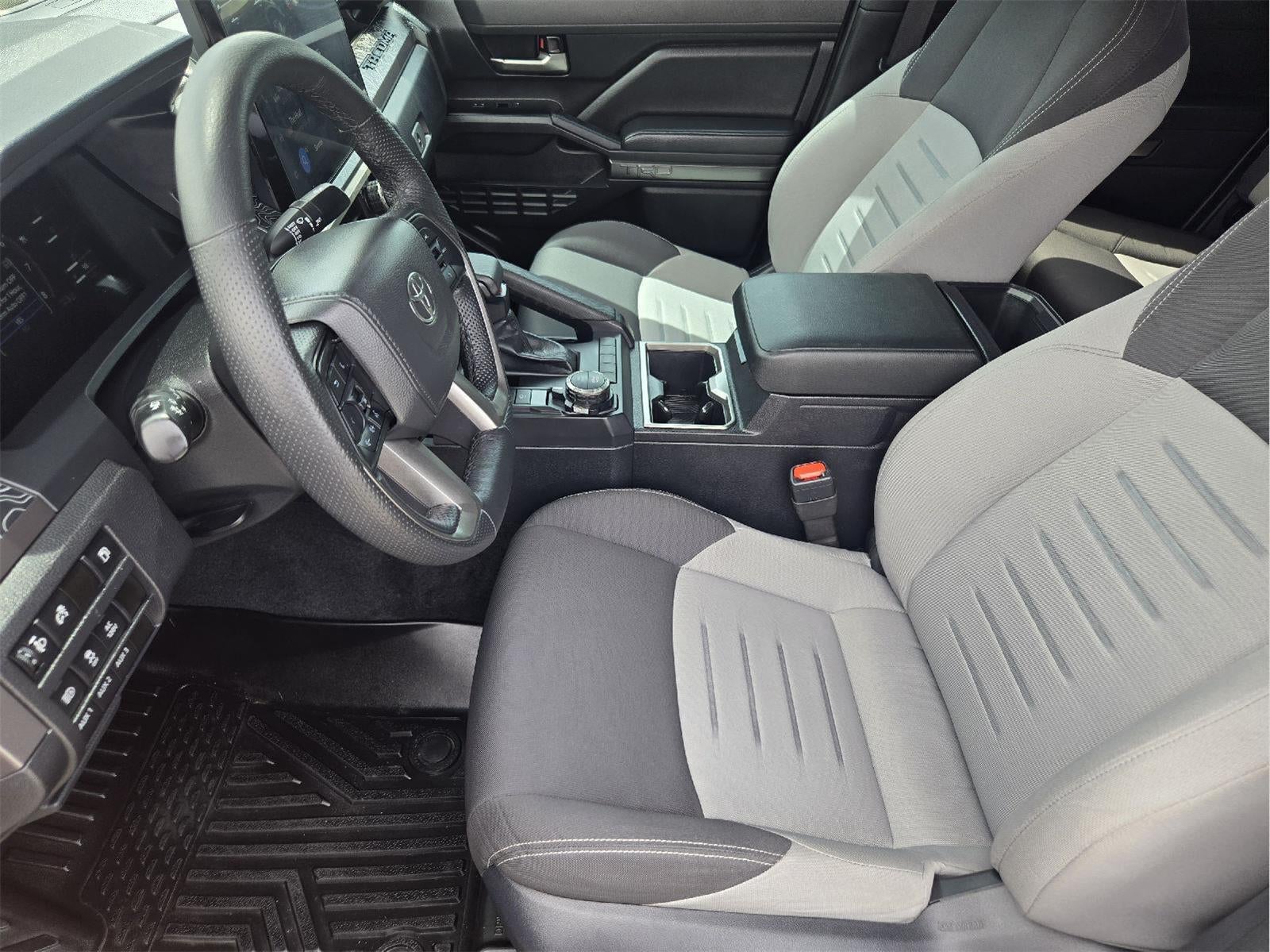 2025 Toyota Tacoma TRD Sport HV