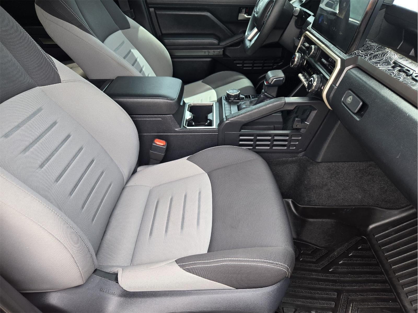 2025 Toyota Tacoma TRD Sport HV