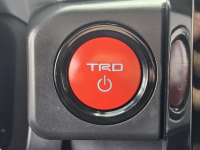 2025 Toyota Tacoma TRD Sport HV