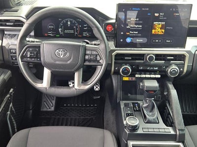 2025 Toyota Tacoma TRD Sport HV