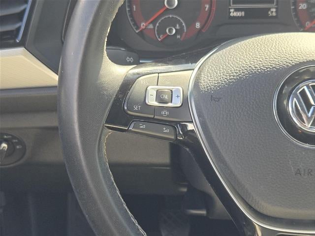 2021 Volkswagen Jetta R-Line