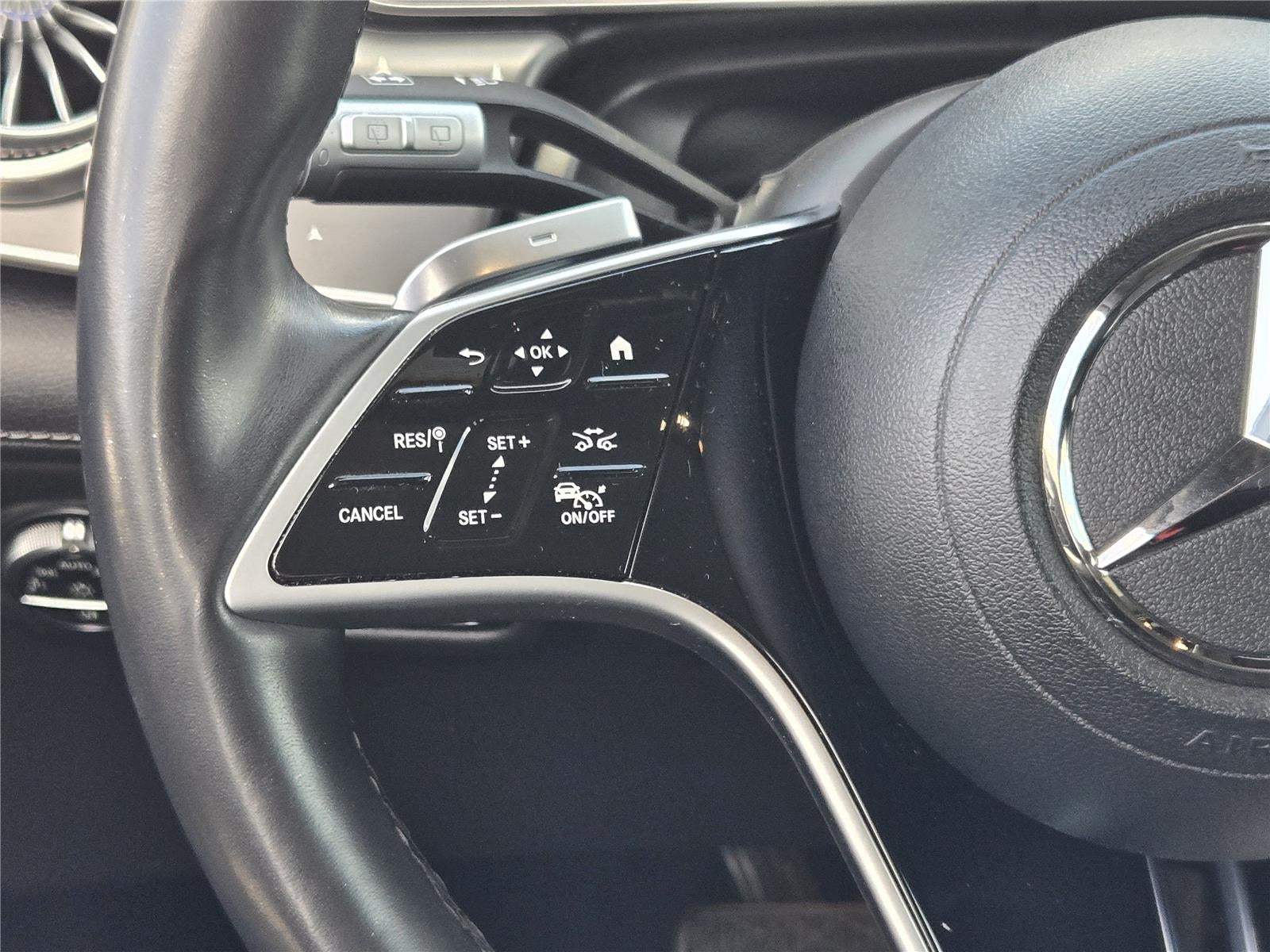 2023 MERCEDES EQS45V Base
