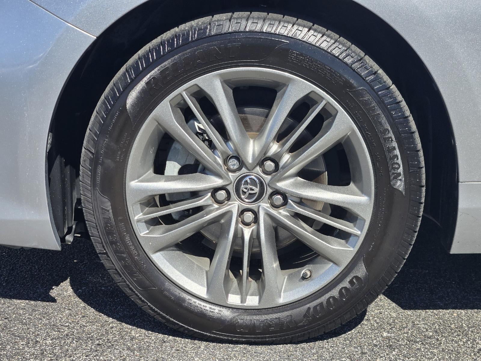 2017 Toyota Camry SE