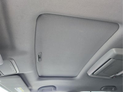 2021 Honda Pilot Touring w/Rear Captain's Chairs
