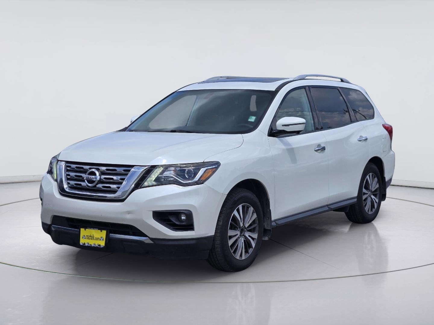 2017 Nissan Pathfinder SL