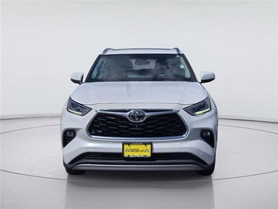 2023 Toyota Highlander Platinum