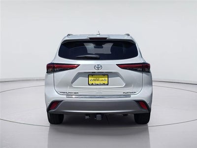 2023 Toyota Highlander Platinum