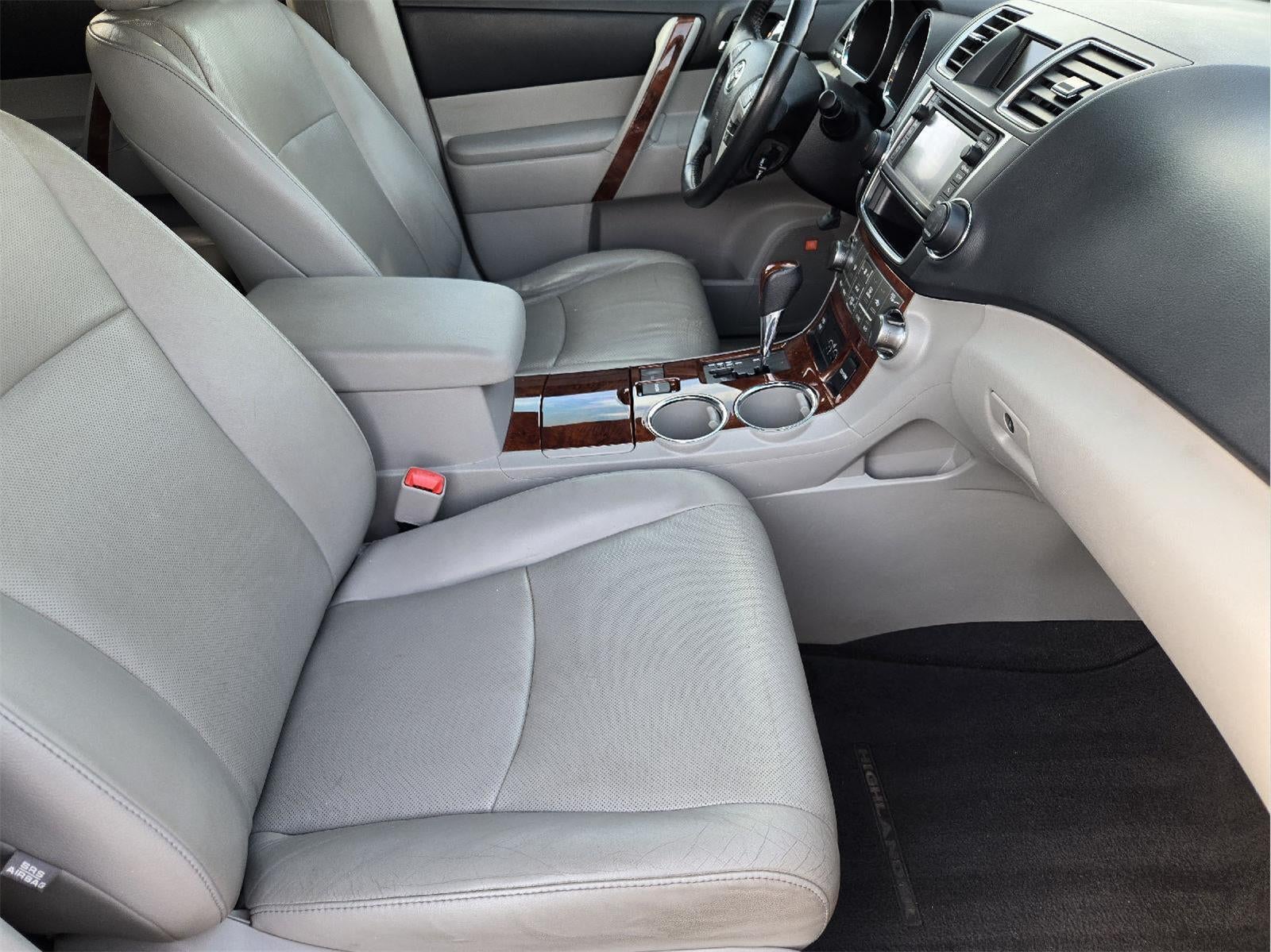 2013 Toyota Highlander Limited