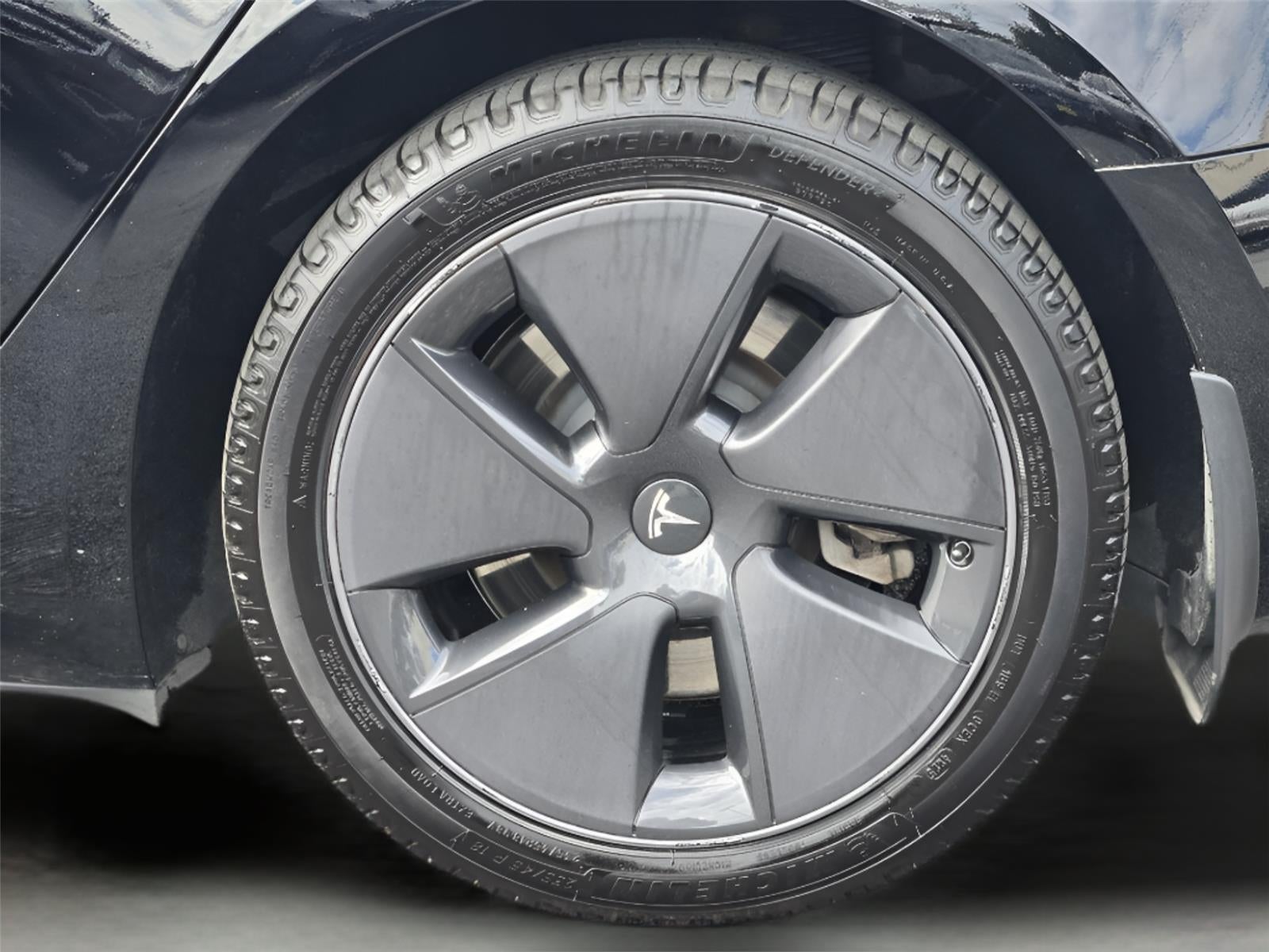 2023 Tesla Model 3 Base