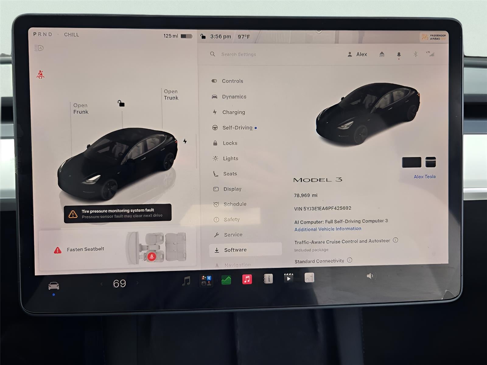 2023 Tesla Model 3 Base